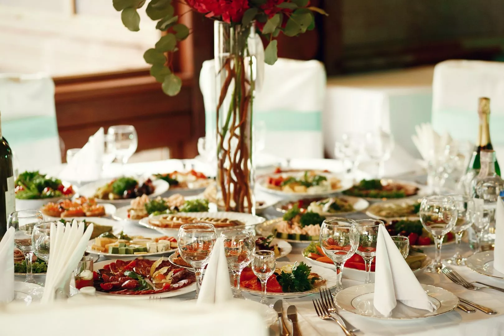 Food - How Do I Choose My Dream Wedding Venue?